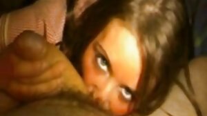 Drobna siostra przyrodnia Alina West filmy online erotyczne za darmo dostaje gorący ostry seks